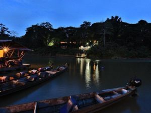 longboats-docked-by-a-jetty-at-taman-negara_1024x1024.progressive
